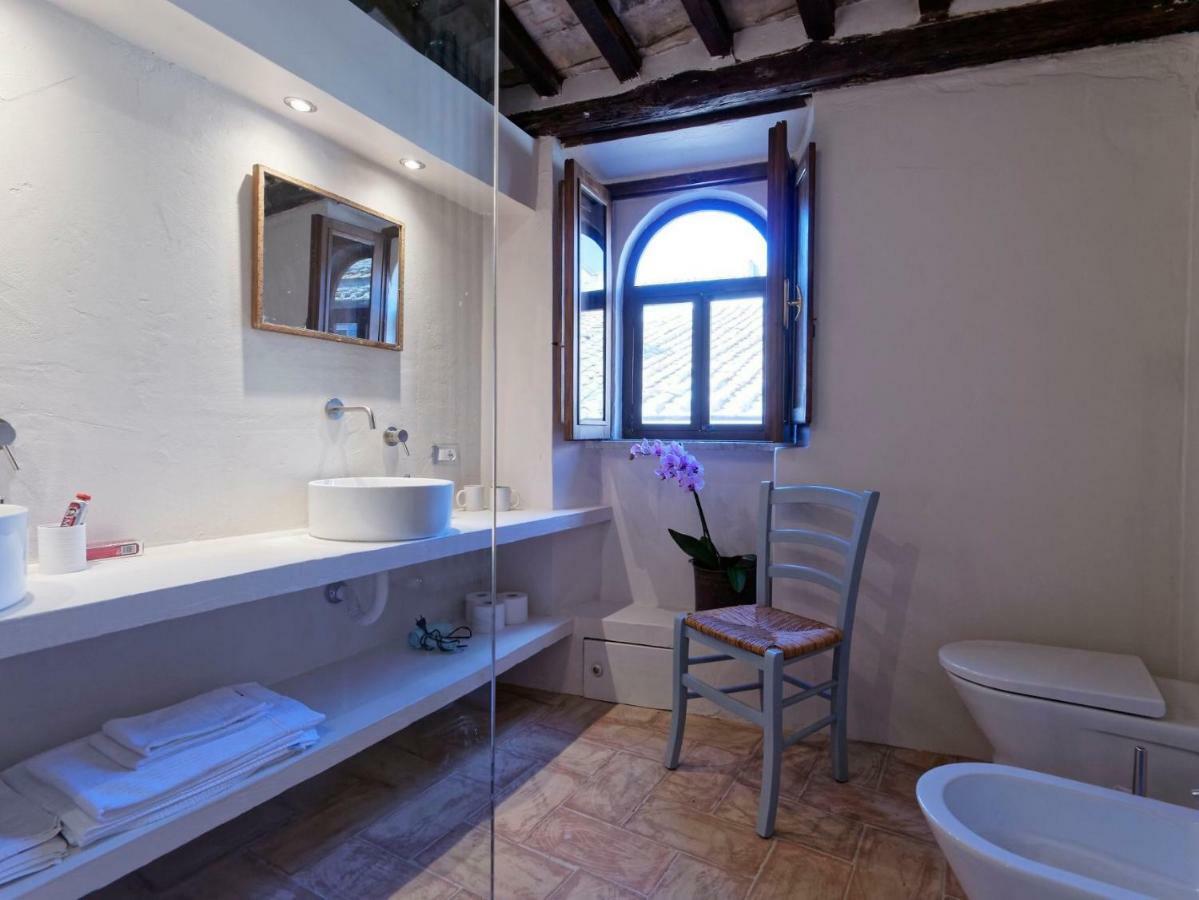 L'Arrocco - La Torre Col Mare Sul Tetto Apartment Таркиния Екстериор снимка