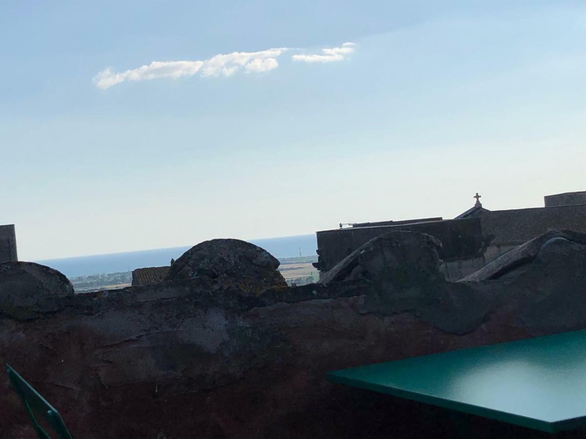 L'Arrocco - La Torre Col Mare Sul Tetto Apartment Таркиния Екстериор снимка